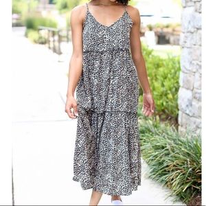 NWT DressUp Leopard Print Midi Dress 🐆